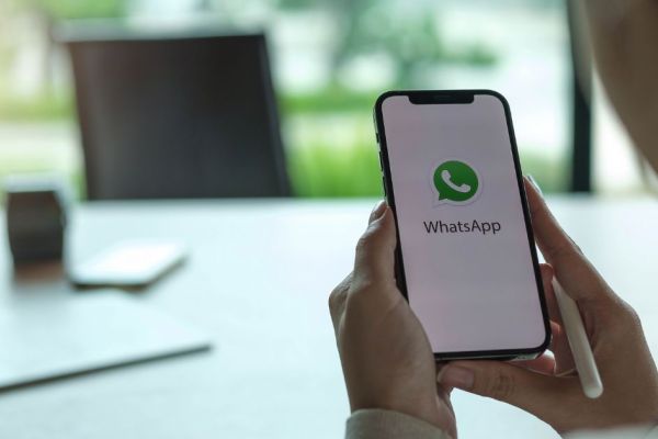WhatsApp pode surpreender e substituir foto de perfil; saiba pelo quê 